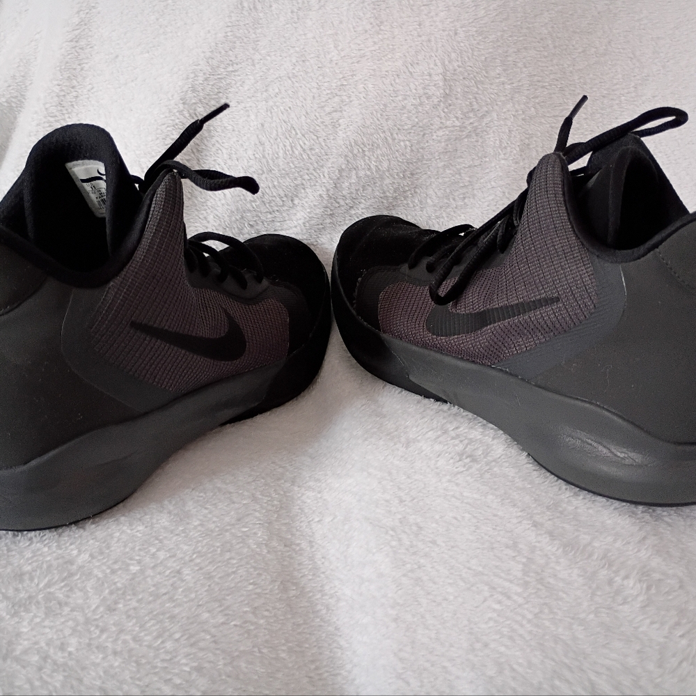 Men’s Nike Air Precision 3 Black And Grey Athletic Shoes Mens Size 11